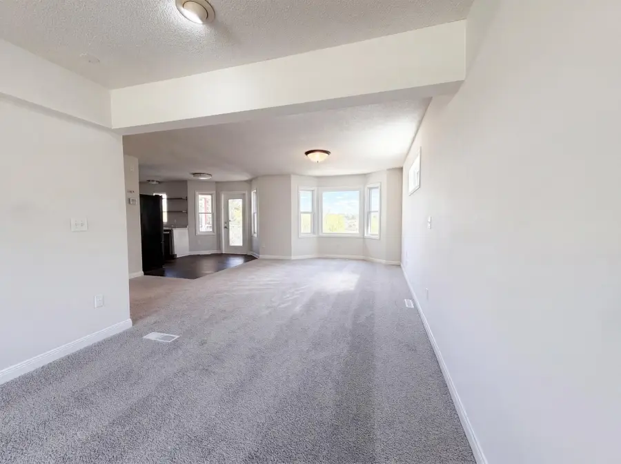 9429 Harkness Avenue S, Cottage Grove, MN 55016 - #3