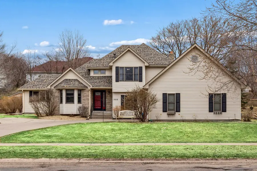 3012 Walter Street, Saint Paul, MN 55109 - #3