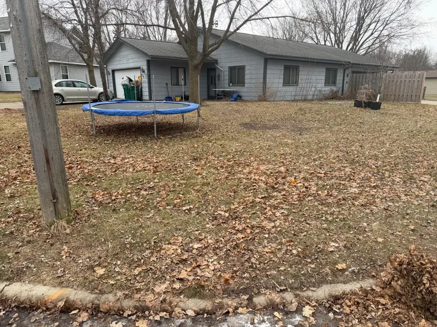 319 Peifer Drive, Litchfield, MN 55355 - #2