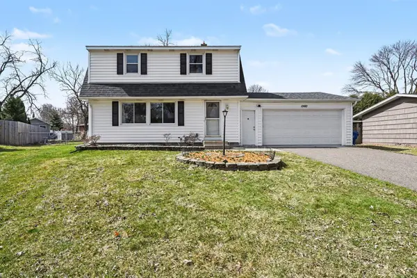 1960 Lakeaires Boulevard, Saint Paul, MN 55110