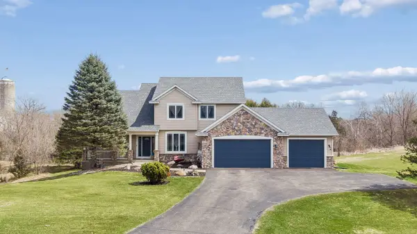 8819 Penrose Avenue S, Hastings, MN 55033