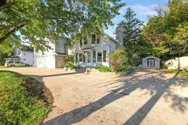 412 Prairie Avenue, Faribault, MN 55021