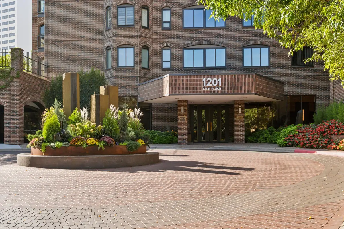 1201 Yale Place #804, Minneapolis, MN 55403 - #1