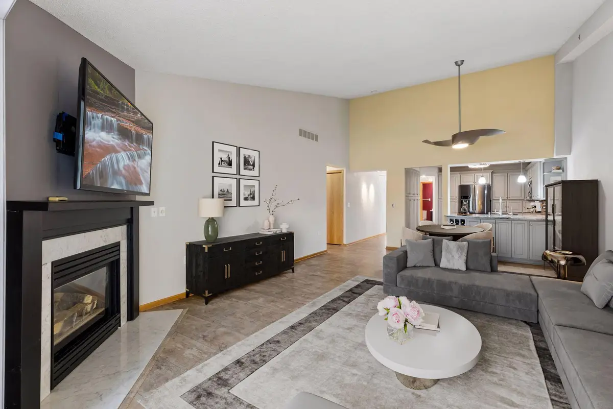 6827 Benton Way, Inver Grove Heights, MN 55076 - #1