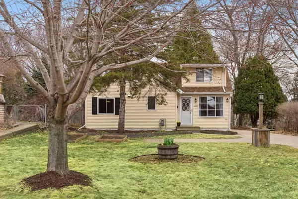 4435 Arthur Street Ne, Minneapolis, MN 55421