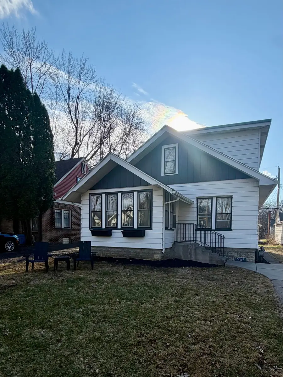 967 Cherokee Avenue, Saint Paul, MN 55118 - #2
