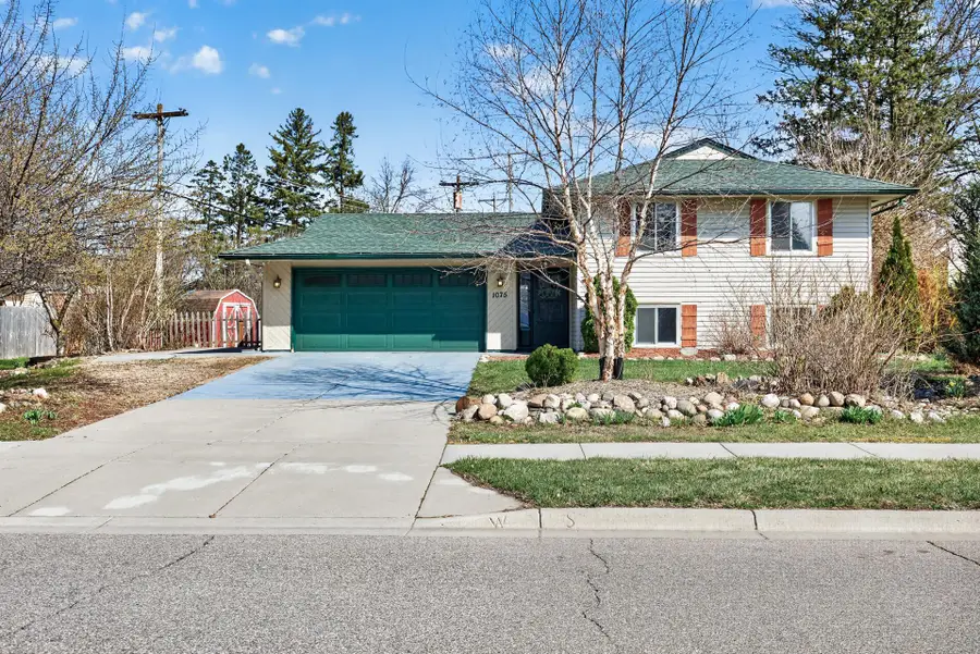 1075 Lowell Drive, Apple Valley, MN 55124 - #3