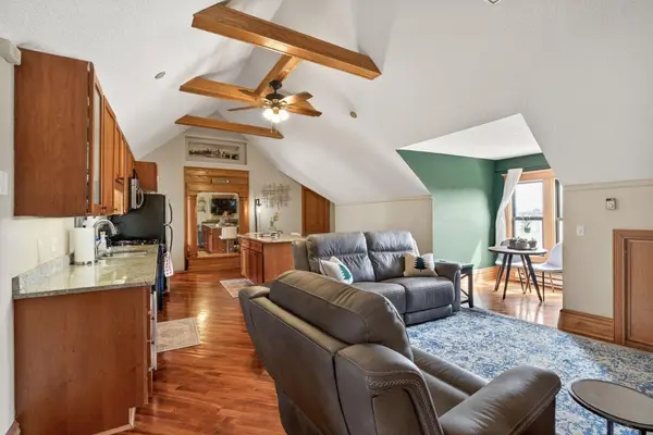 1936 Aldrich Avenue S #E301, Minneapolis, MN 55403