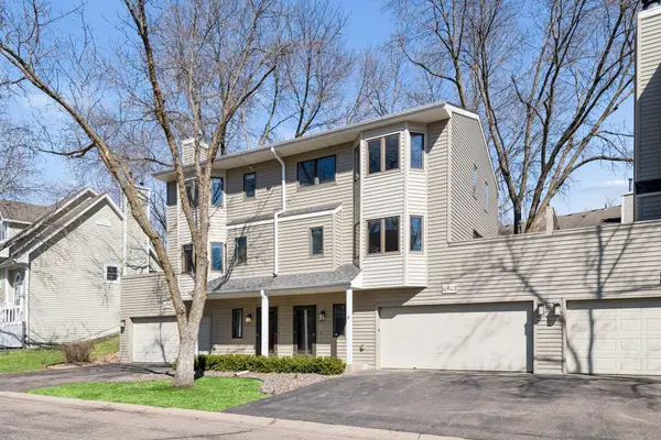 4943 Bayswater Road, Minnetonka, MN 55345