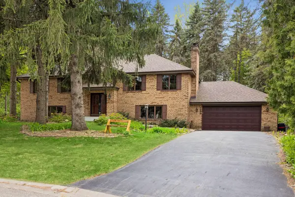 7865 Somerset Court, Saint Paul, MN 55125