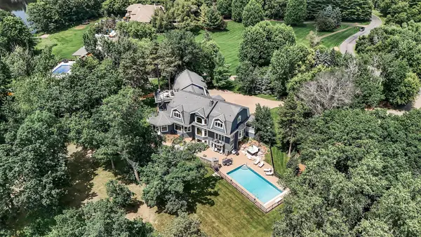 9 Hillary Farm Lane, Saint Paul, MN 55110
