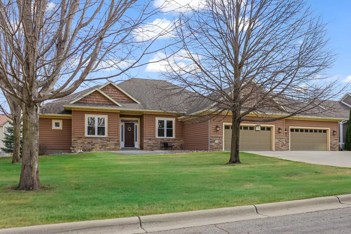 1929 Woodcrest Drive Ne, Owatonna, MN 55060 - #1