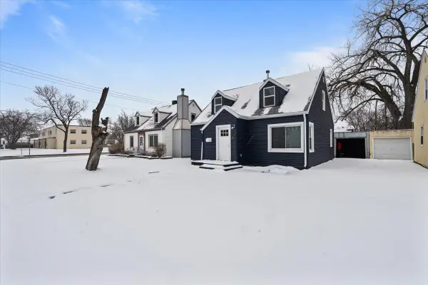 724 8th Street N, Wahpeton, ND 58075
