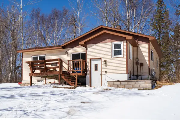 2887 Hutchinson Road, Duluth, MN 55811