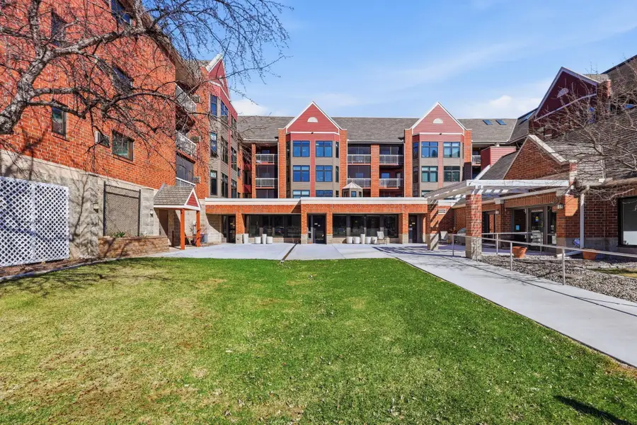 500 County Road B #103, Roseville, MN 55113 - #2