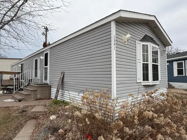 1341 104th Lane Ne, Minneapolis, MN 55434