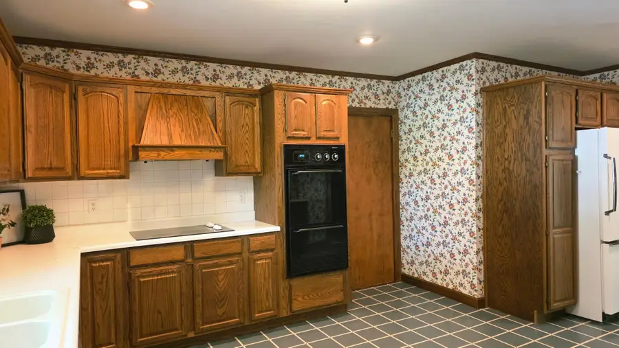 535 W 1st Street, Cottonwood, MN 56229 - #3