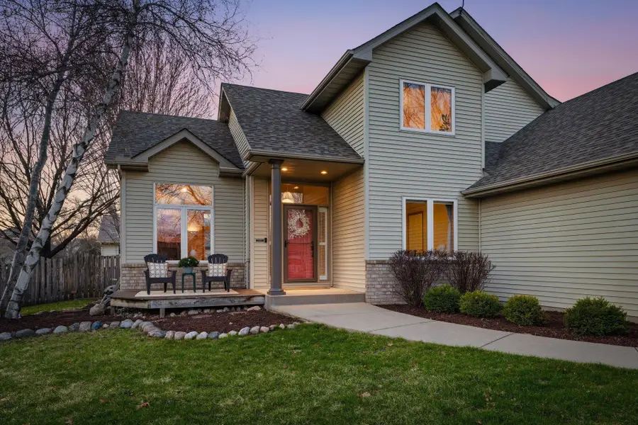 1350 Wintergreen Lane, Victoria, MN 55386 - #3