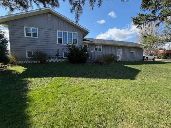 127 Motel Avenue, Red Wing, MN 55066