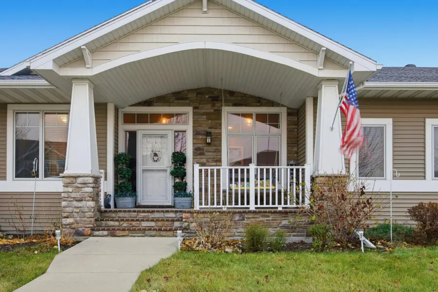 3847 43rd Avenue S, Moorhead, MN 56560 - #3