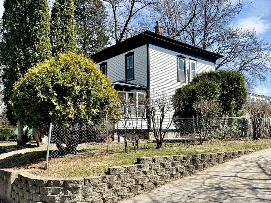 411 8th Street, Red Wing, MN 55066 - #2