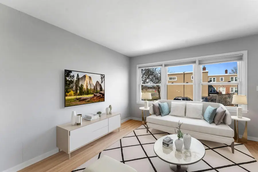 2043 Montreal Avenue, Saint Paul, MN 55116 - #3