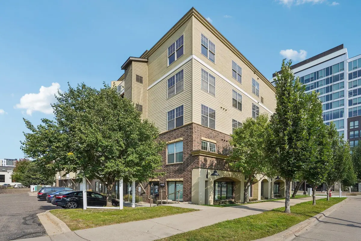 2900 University Avenue Se #209, Minneapolis, MN 55414 - #1