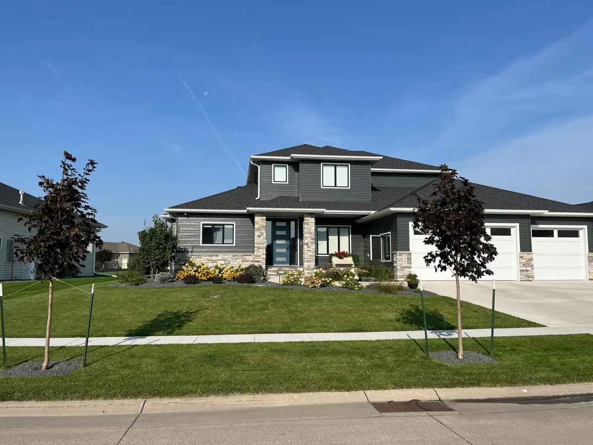 324 25th Avenue E, West Fargo, ND 58078 - #1