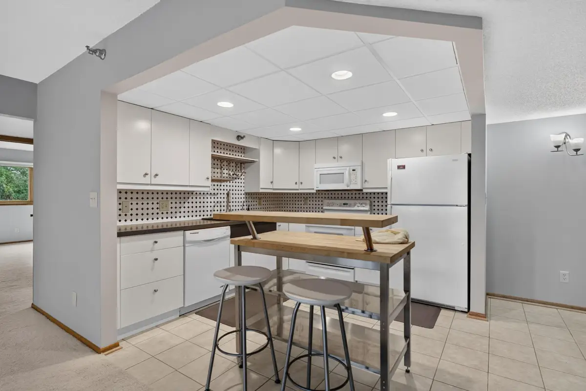 2100 Valkyrie Drive Nw #201, Rochester, MN 55901 - #1