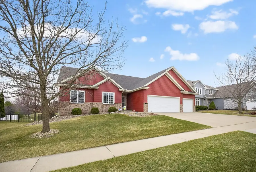 2306 Crimson Ridge Circle Nw, Rochester, MN 55901 - #2