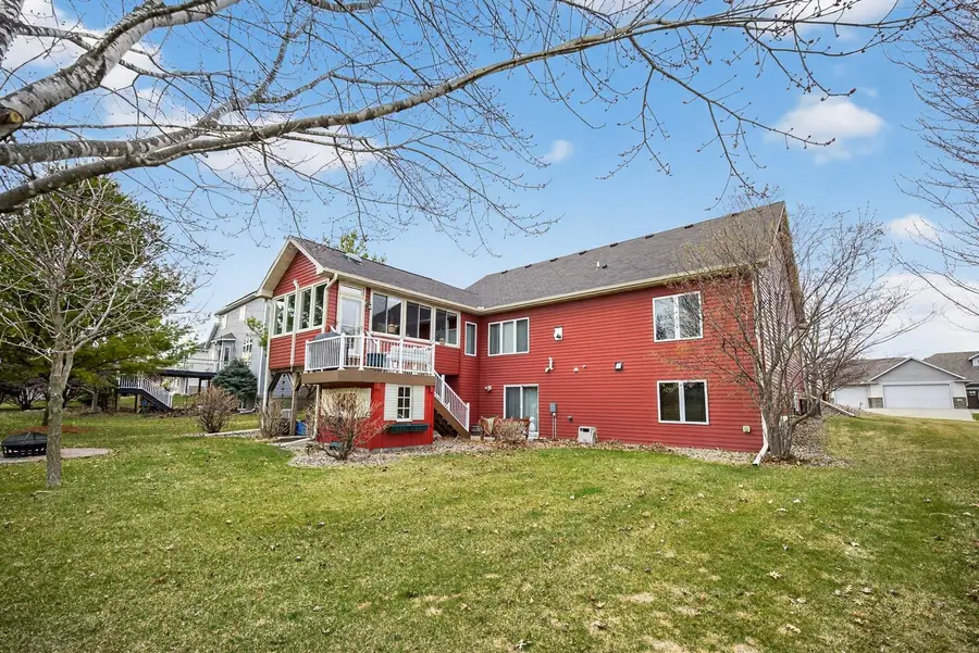 2306 Crimson Ridge Circle Nw, Rochester, MN 55901 - #3