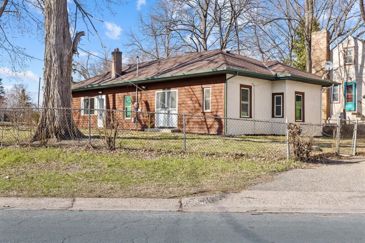 3905 Reservoir Boulevard, Minneapolis, MN 55421 - #1