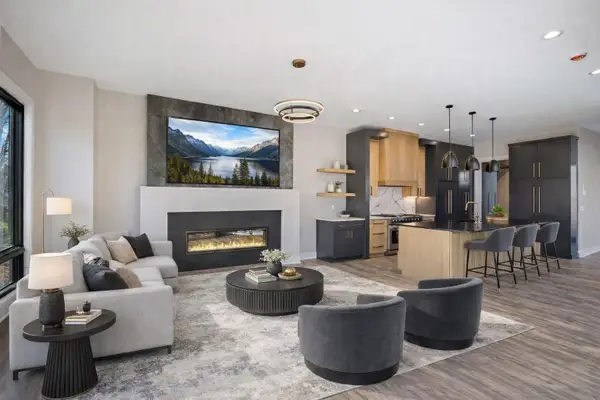 3926 Abbott Avenue S, Minneapolis, MN 55410