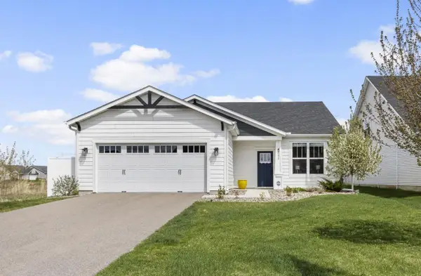 4711 Schilling Court, Woodbury, MN 55129