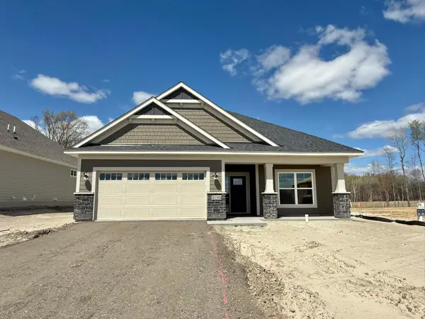 8195 Haywood Drive, Lino Lakes, MN 55014