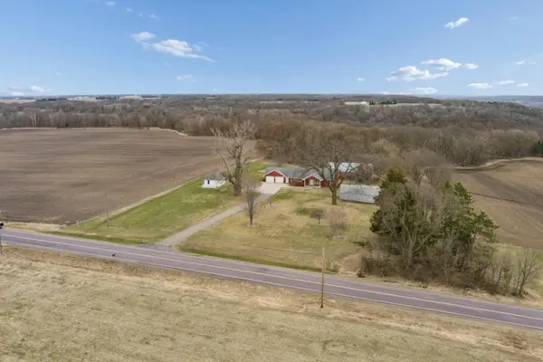 17285 W 250th Street, Belle Plaine, MN 56011