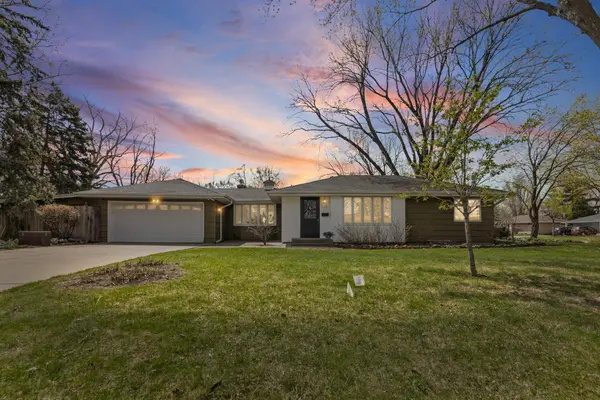 1015 W 80 1/2 Street, Minneapolis, MN 55420