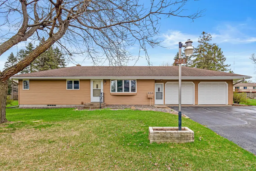 258 Dawn Avenue, Shoreview, MN 55126 - #2