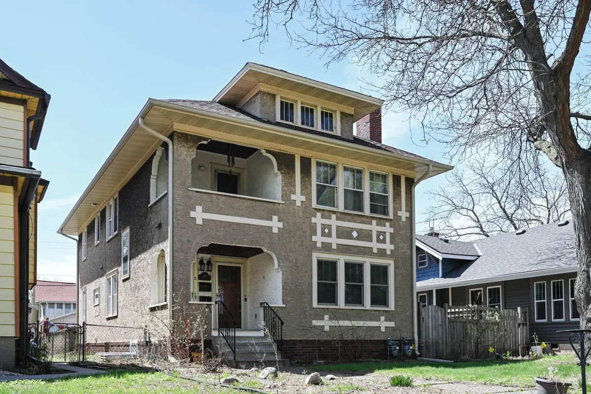 1254 Thomas Avenue, Saint Paul, MN 55104 - #1
