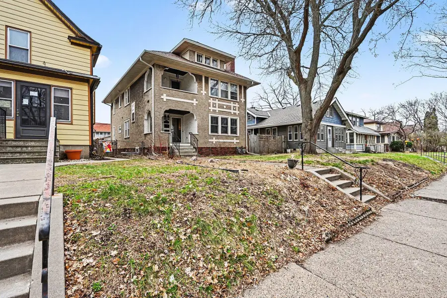 1254 Thomas Avenue, Saint Paul, MN 55104 - #3