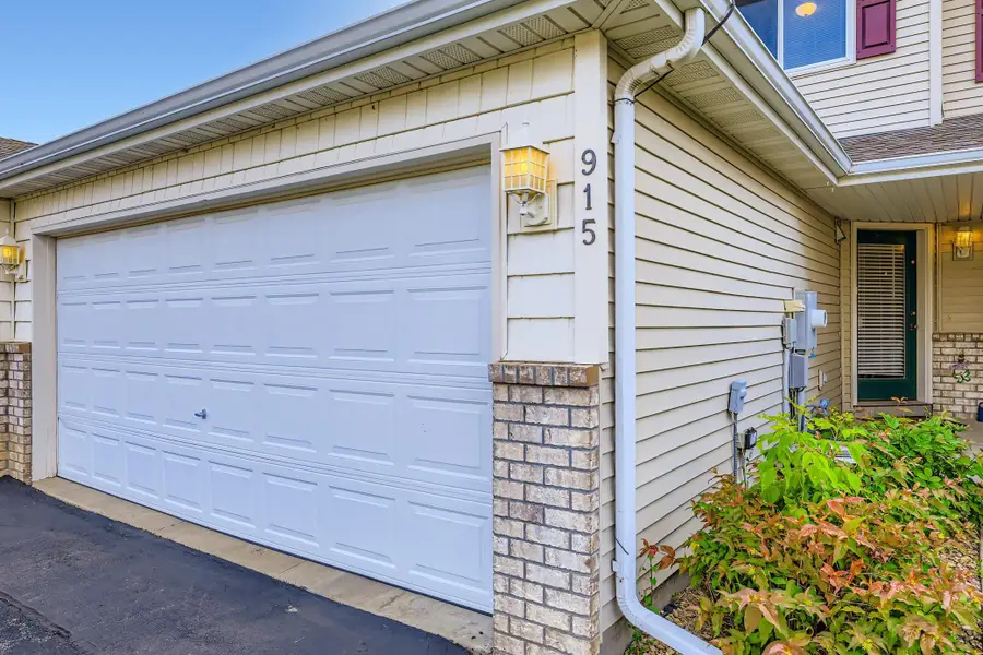 915 Harmony Path, Young America, MN 55397 - #2