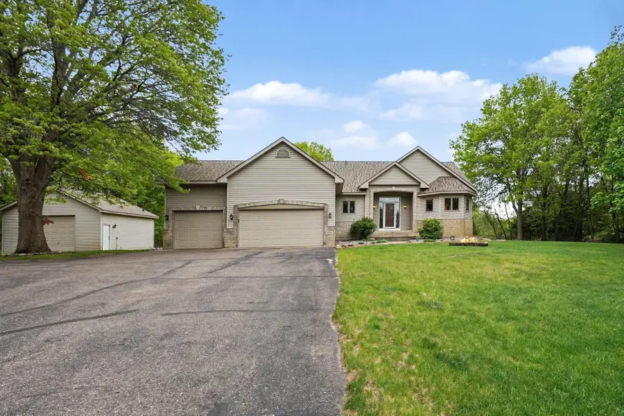 3180 185th Lane Ne, Wyoming, MN 55092 - #2