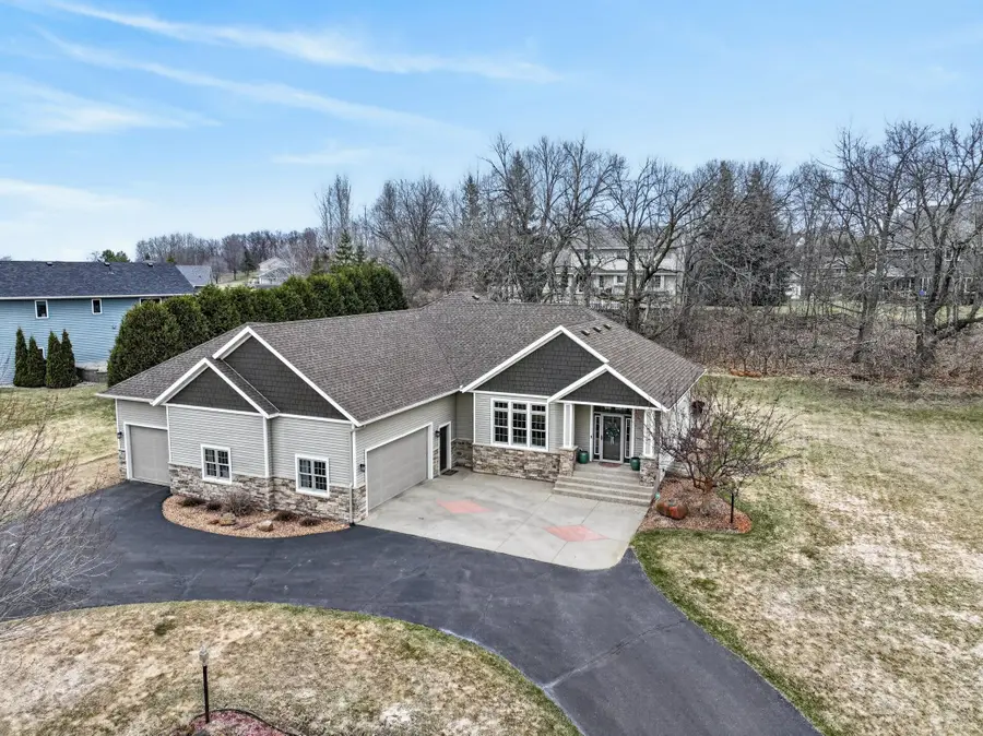 55 Bluegrass Drive Nw, Alexandria, MN 56308 - #3