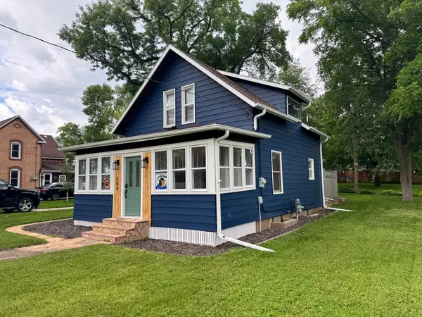 304 W Bowman Street, Battle Lake, MN 56515