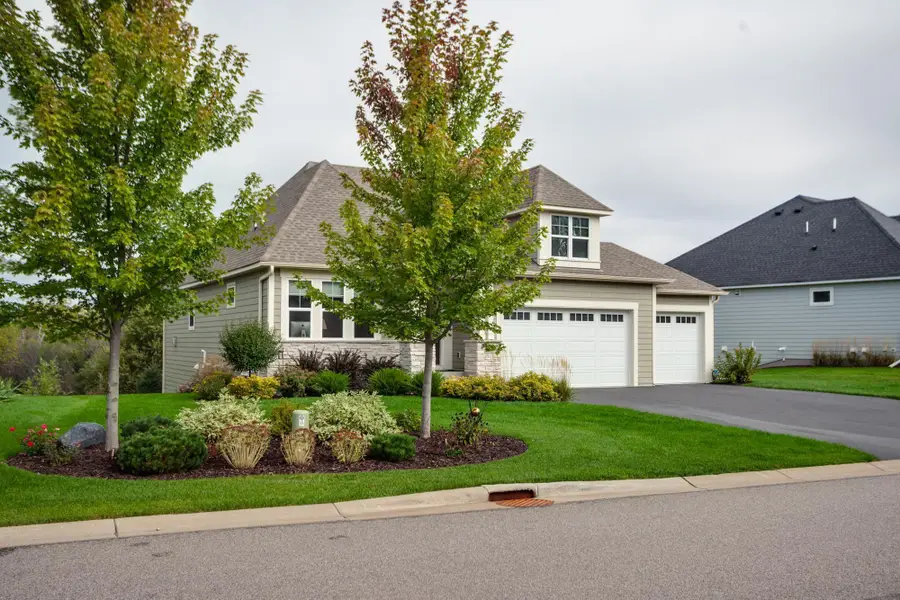 1075 Mehegan Lane, Saint Paul, MN 55127 - #3