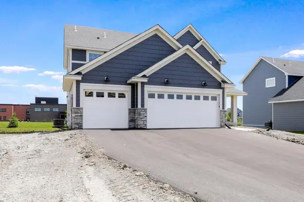 15735 157 Avenue, Savage, MN 55379