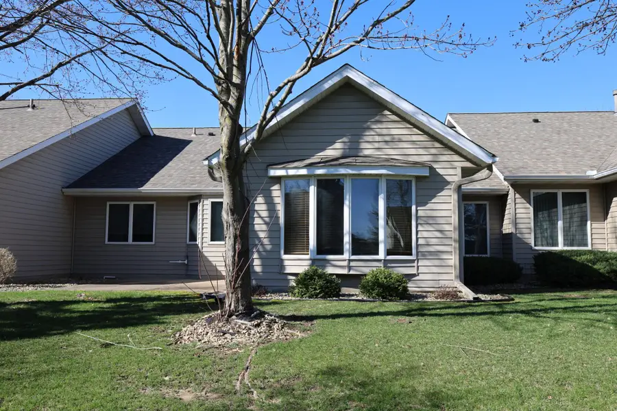 611 Cherrywood Court, Red Wing, MN 55066 - #2