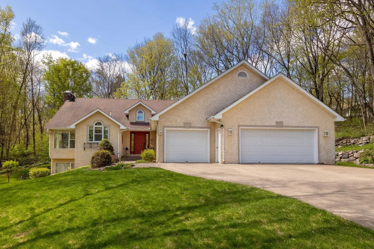 1360 Parkview Drive, Chaska, MN 55318 - #1