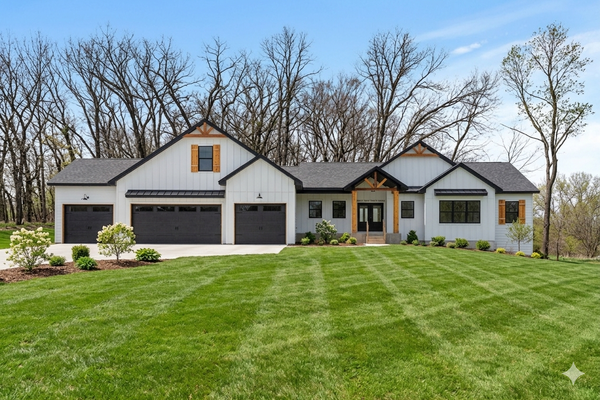 2941 155th Avenue Ne, Andover, MN 55304