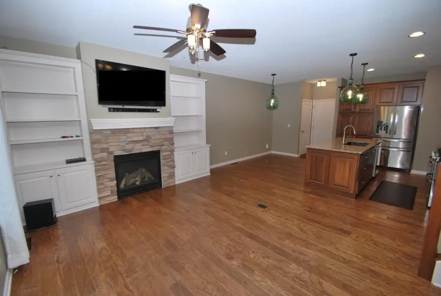 7745 Madelyn Creek Drive, Victoria, MN 55386 - #3